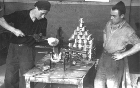 モカポットの歴史——イタリアの台所を変えた器と、その型をつくった人たち